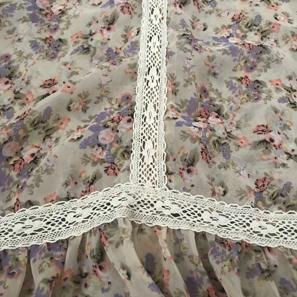 Anthropologie Channeled Lace top - Picture 3 of 5